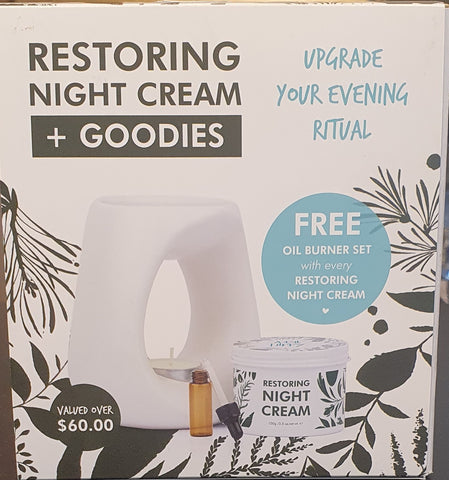 A Bit Hippy Restoring Night Cream  100g + Goodies Pack